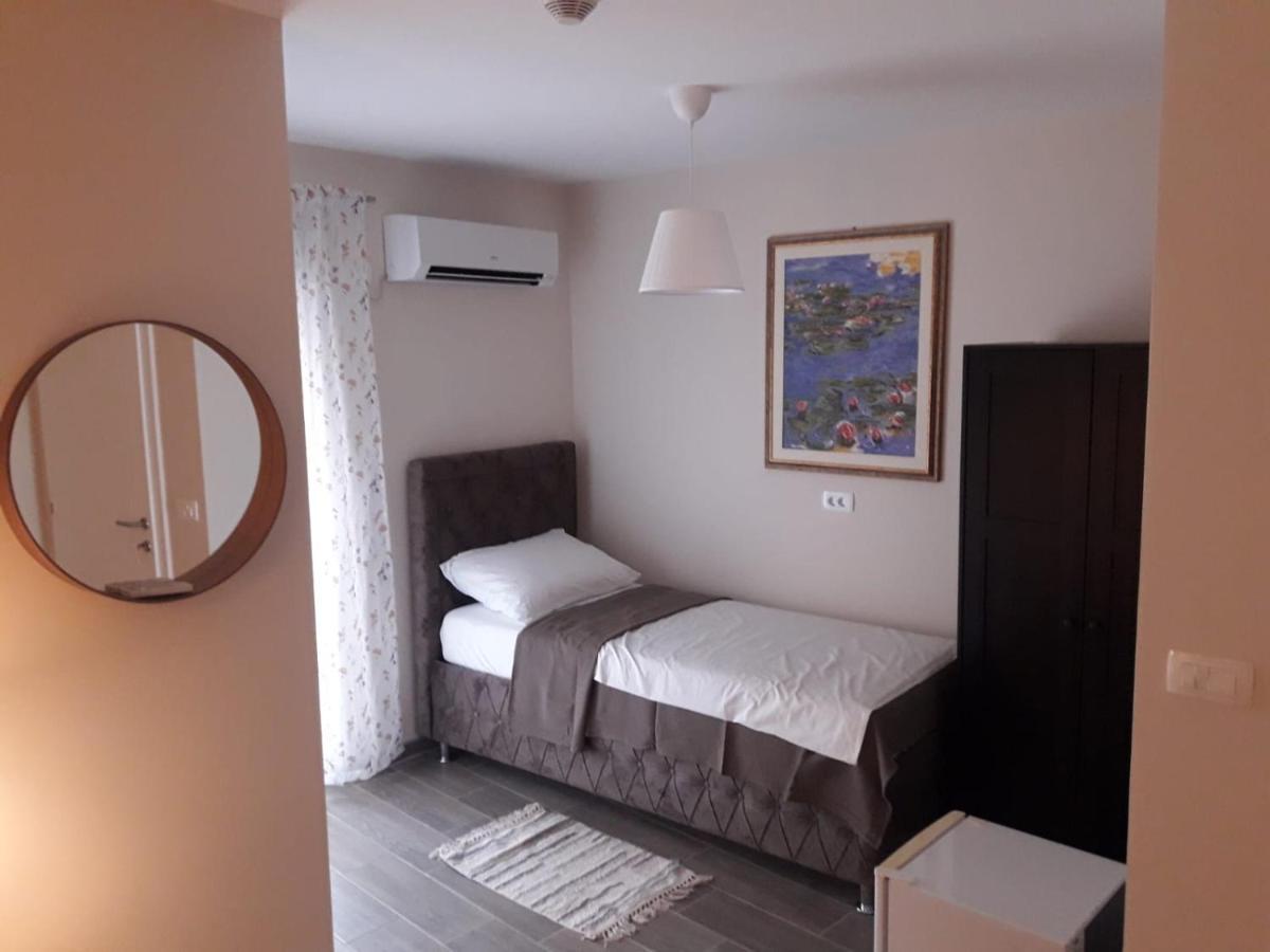 Hotel Portofino - Free Parking à Mostar Extérieur photo