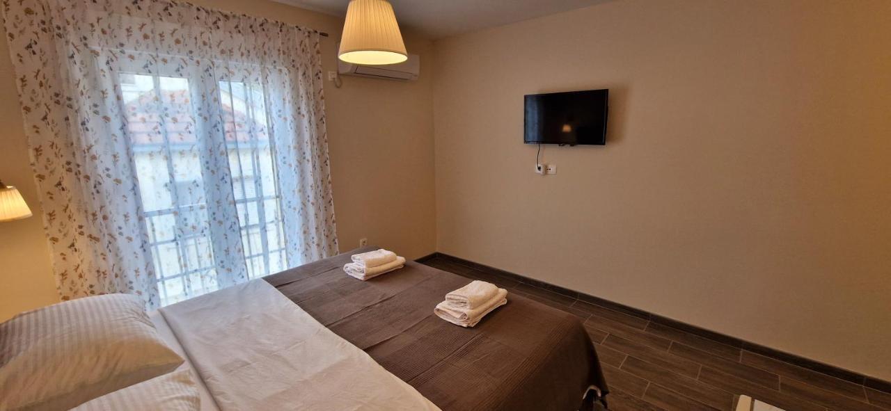 Hotel Portofino - Free Parking à Mostar Extérieur photo